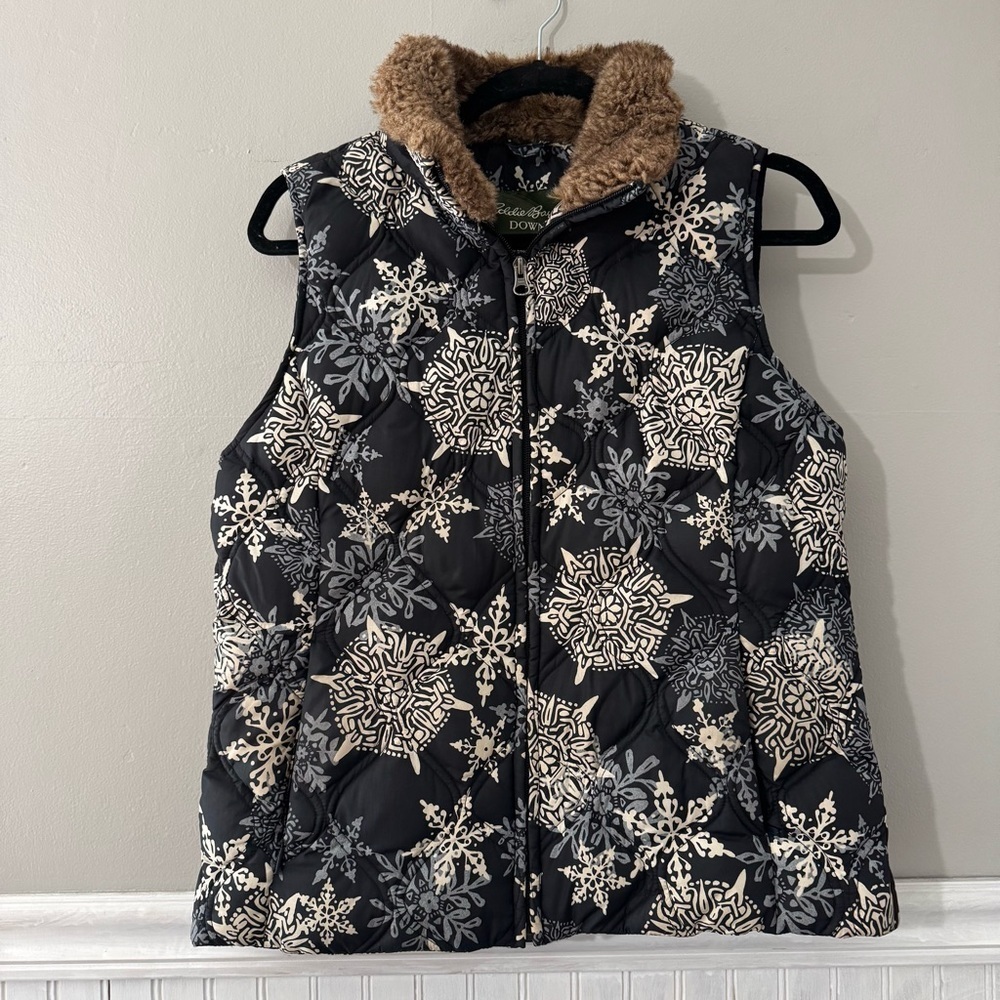Eddie Bauer Women’s Snowflake Pattern Down Puffer Vest Faux Fur Collar Medium
